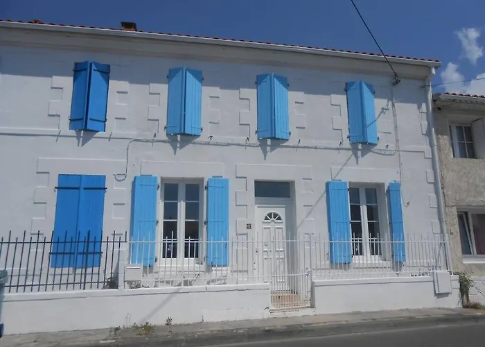 Charmante Maison A 10 Minutes A Pied De La Holiday home *