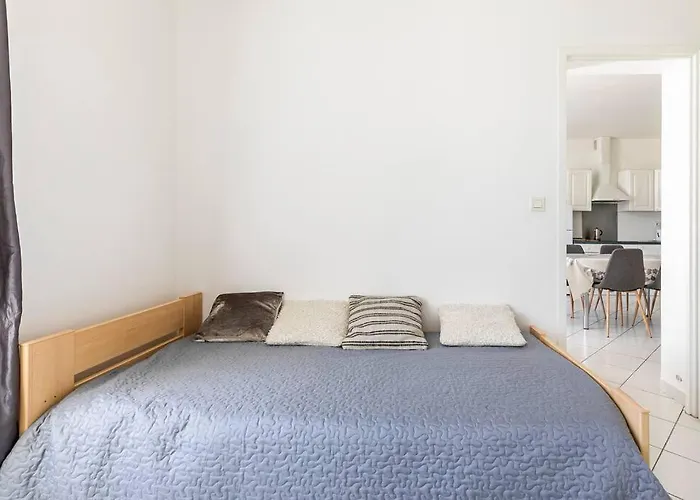 Charmante Maison A 10 Minutes A Pied De La Holiday home *