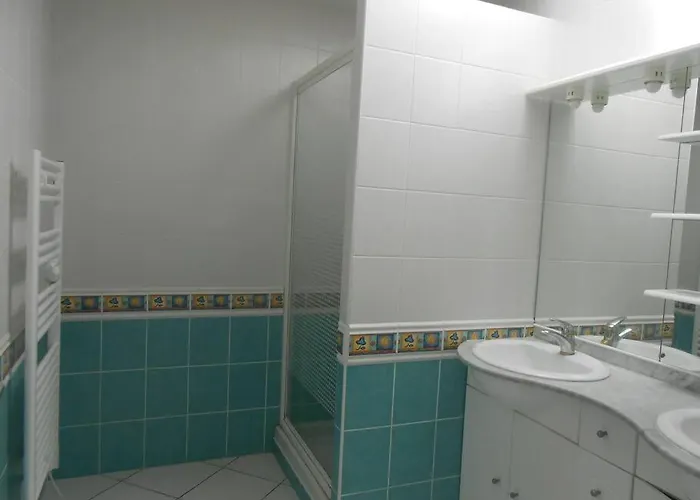 Charmante Maison A 10 Minutes A Pied De La بيت للعطل *